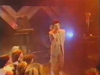 (1982.02.25) SEE YOU_Top of The Pops_BBC[(001723)20-50-03].JPG